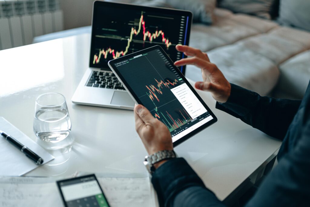 Read more about the article What Are Crypto Stocks (and Why You Should Care)!